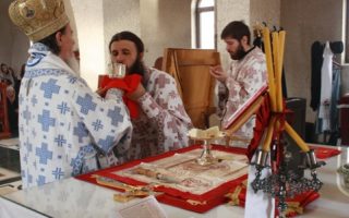 ЕПИСКОП АТАНАСИЈЕ СЛУЖИО У МАНАСТИРУ КЛИСИНА