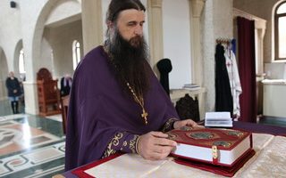 ЛИТУРГИЈА ПРЕЂЕОСВЕЋЕНИХ ДАРОВА У МАНАСТИРУ КЛИСИНА