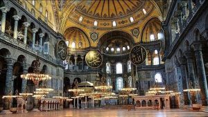 640px-AYA_Sophia2012.33